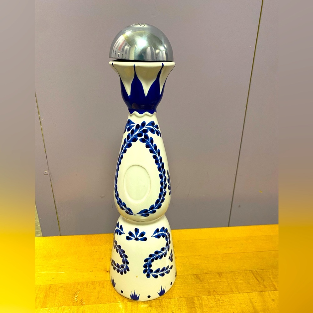 COPY - Clase Azul Reposado Tequila - Empty Ceramic Bottle